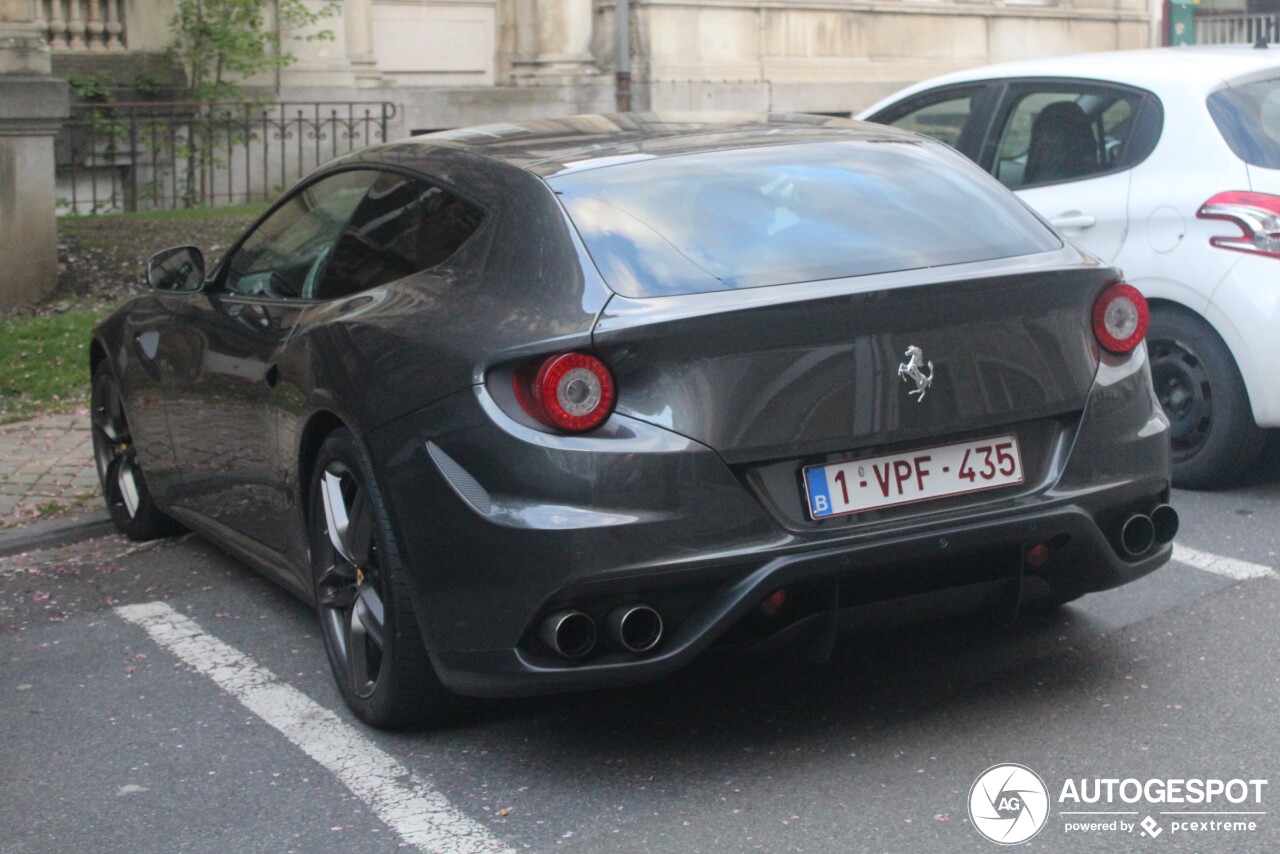 Ferrari FF