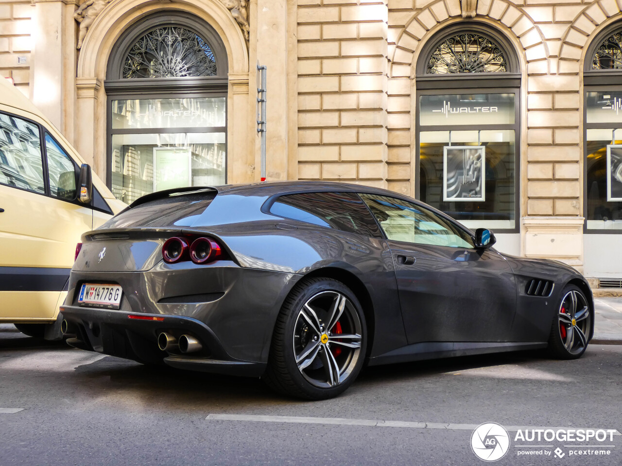 Ferrari GTC4Lusso