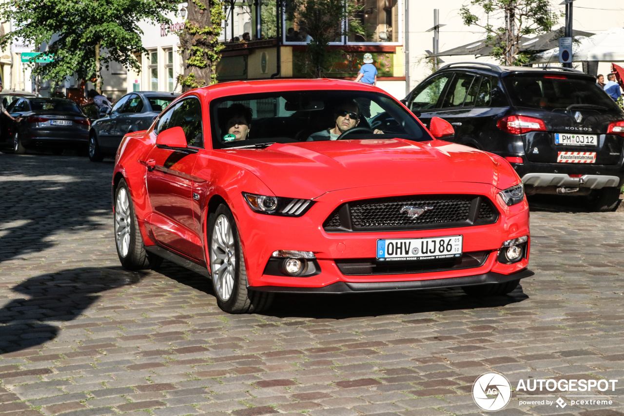 Ford Mustang GT 2015