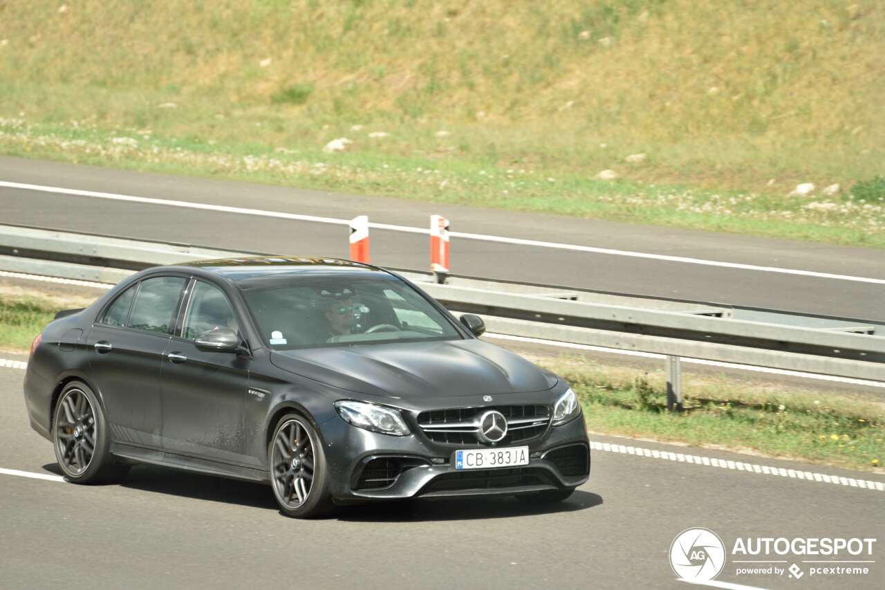 Mercedes-AMG E 63 S W213 Edition 1