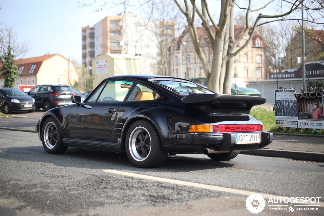 Porsche 930 Turbo Flatnose