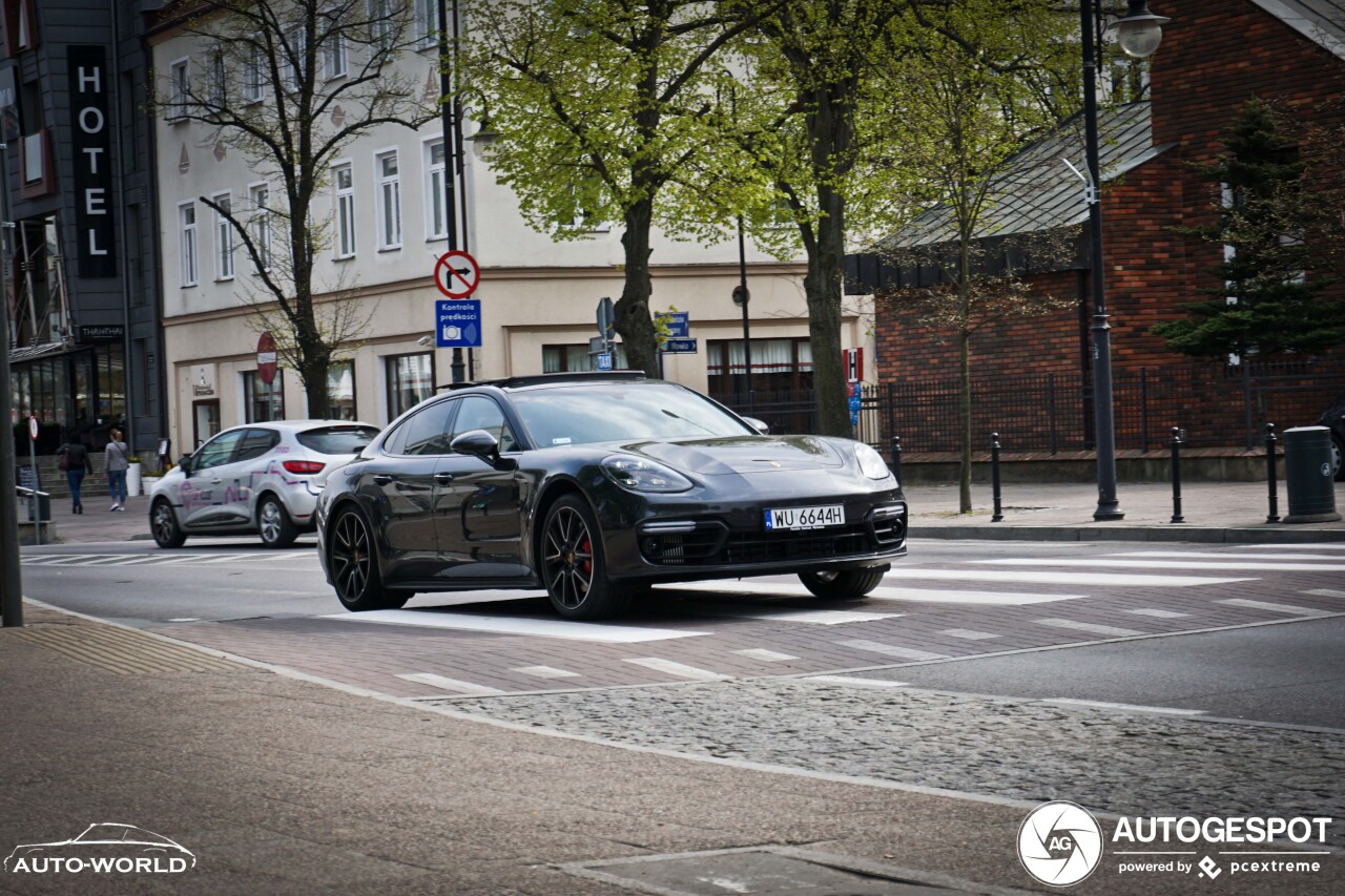 Porsche 971 Panamera GTS MkI