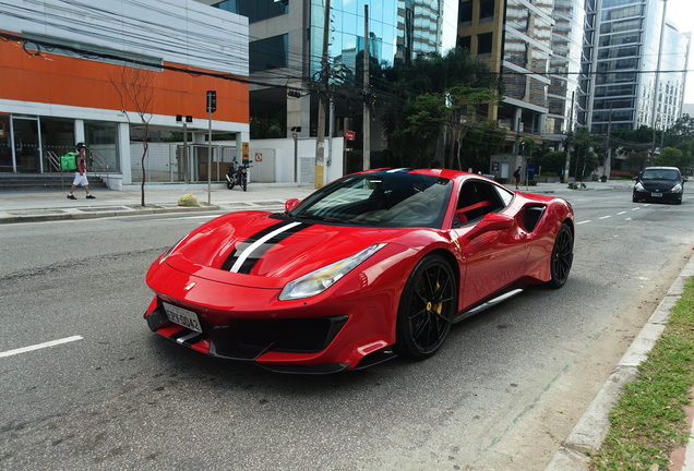 Ferrari 488 Pista