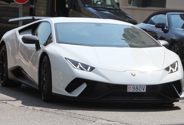 Lamborghini Huracán LP640-4 Performante