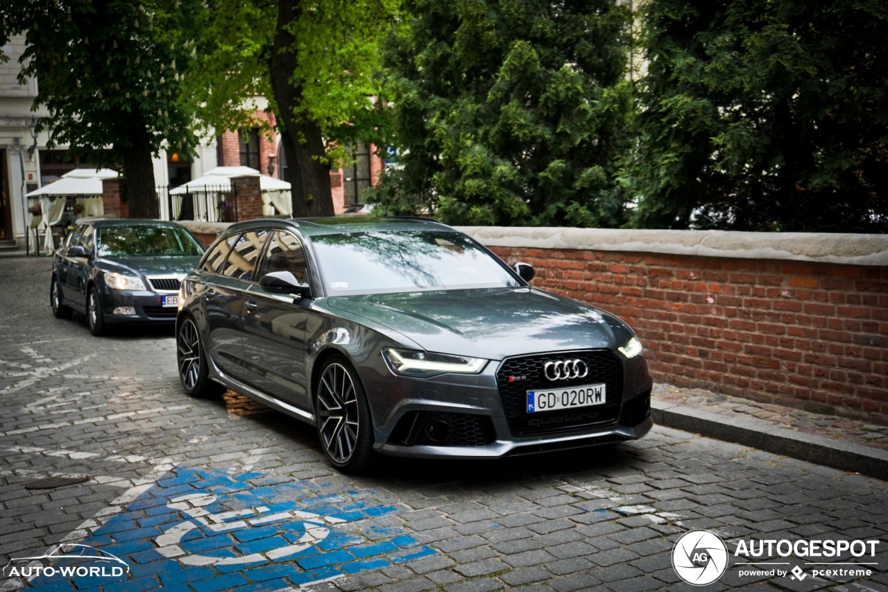 Audi RS6 Avant C7 2015