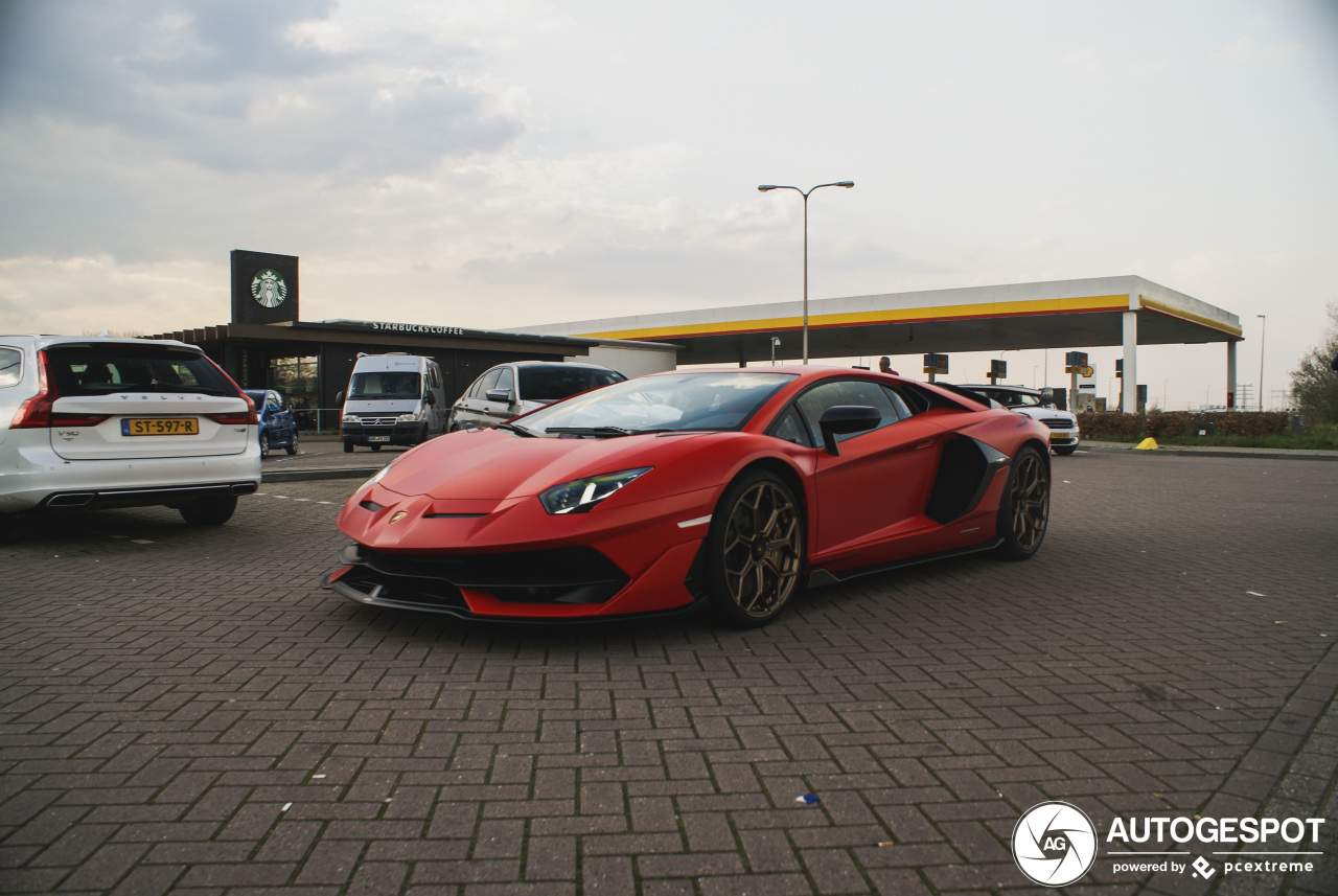 Lamborghini Aventador LP770-4 SVJ