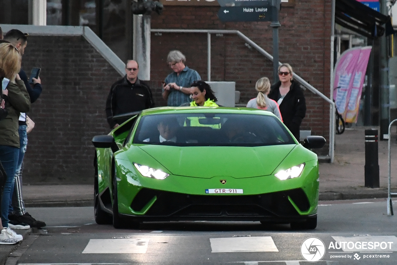 Lamborghini Huracán LP640-4 Performante