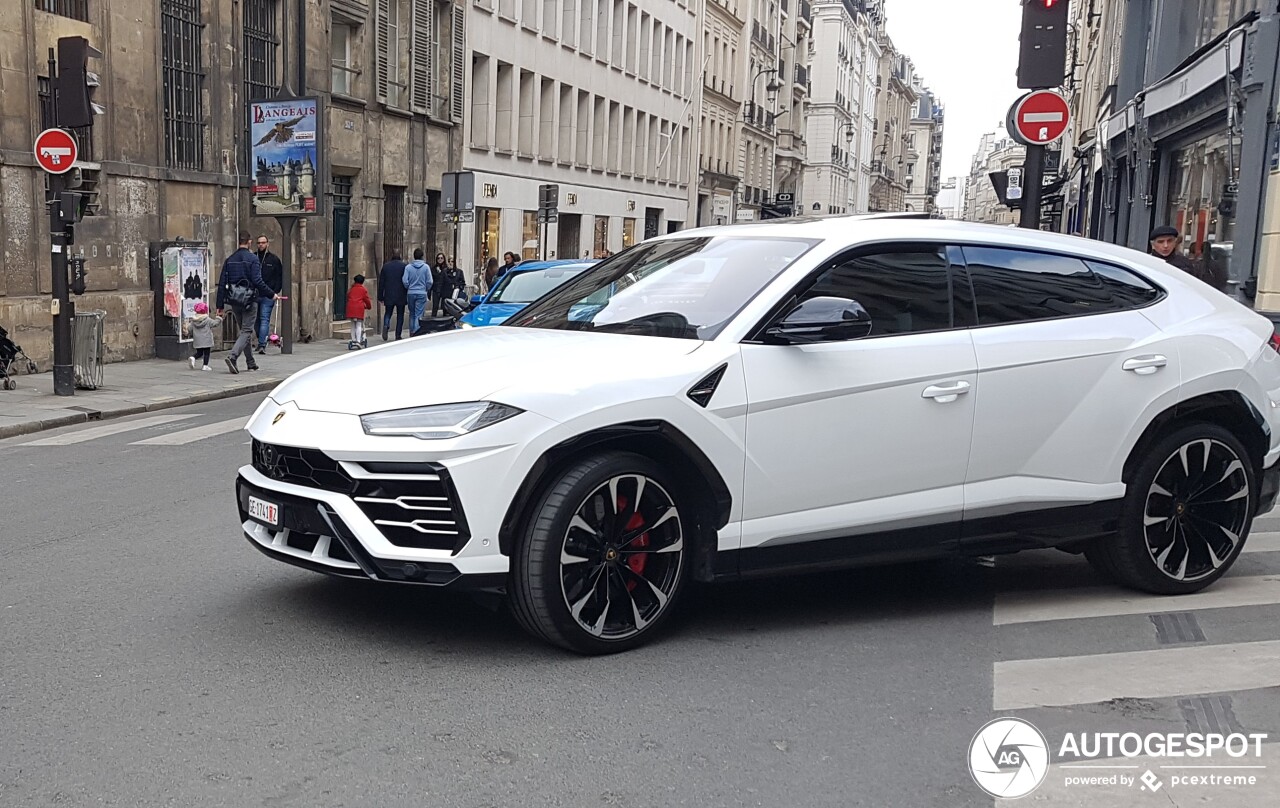 Lamborghini Urus