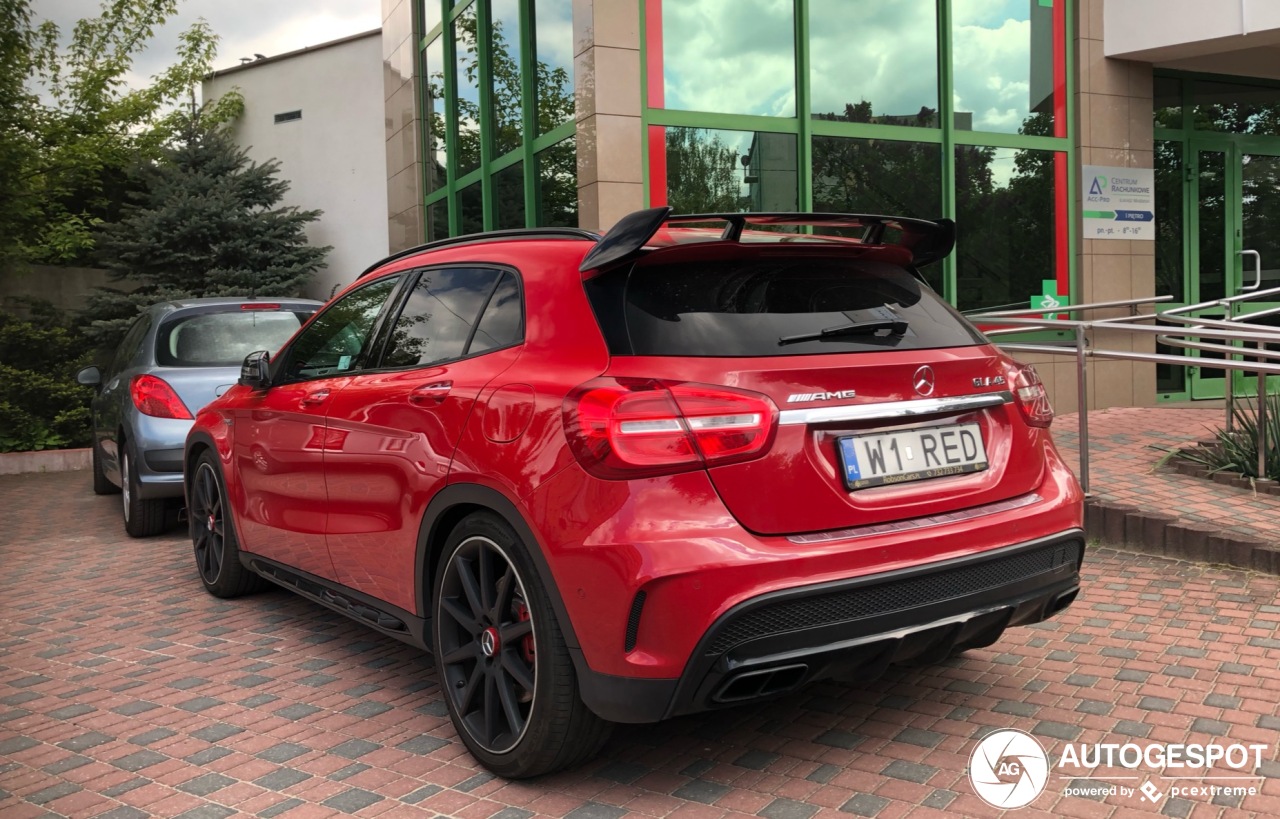 Mercedes-AMG GLA 45 X156