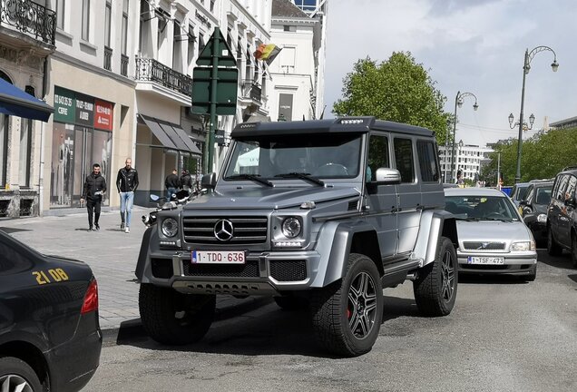 Mercedes-Benz G 500 4X4²