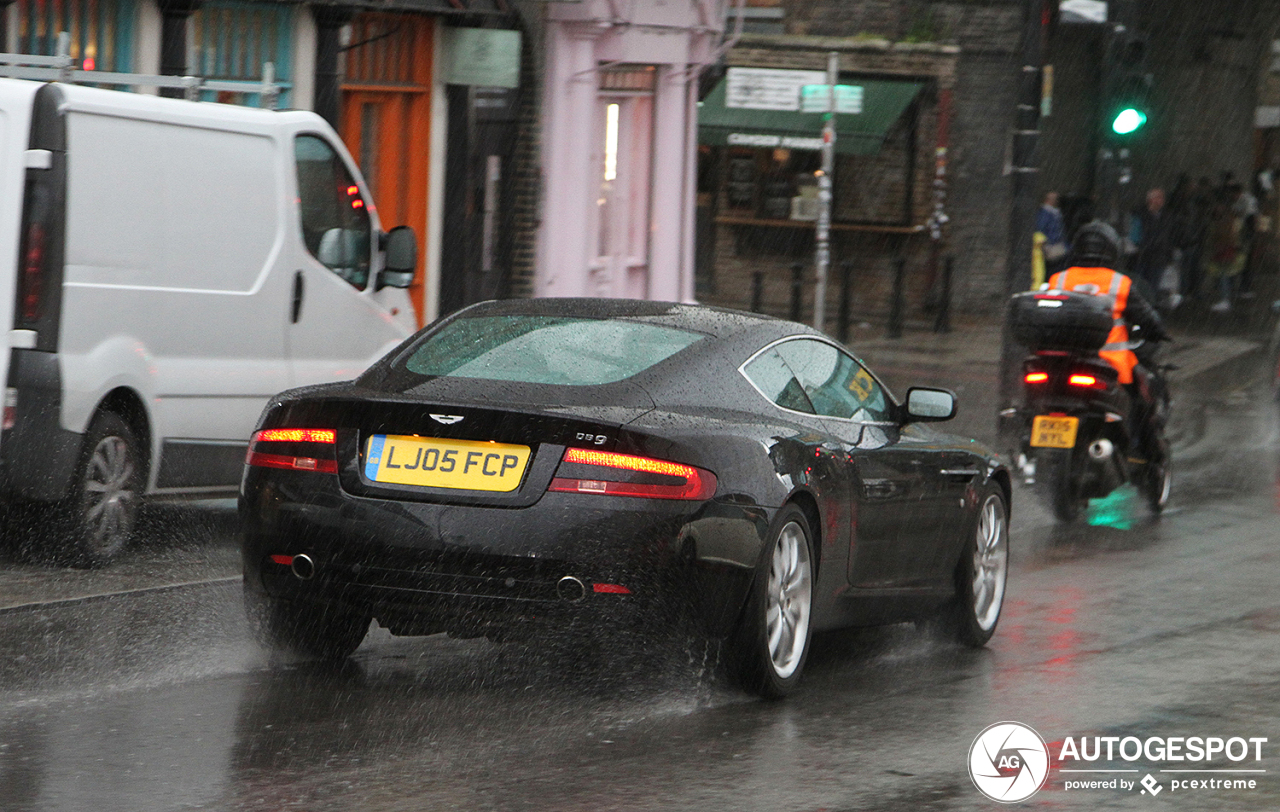 Aston Martin DB9