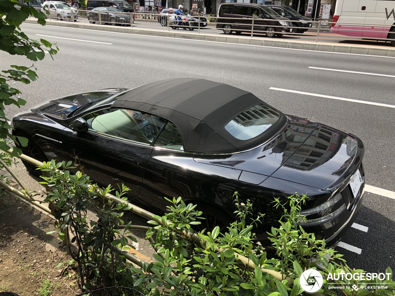 Aston Martin DB9 Volante