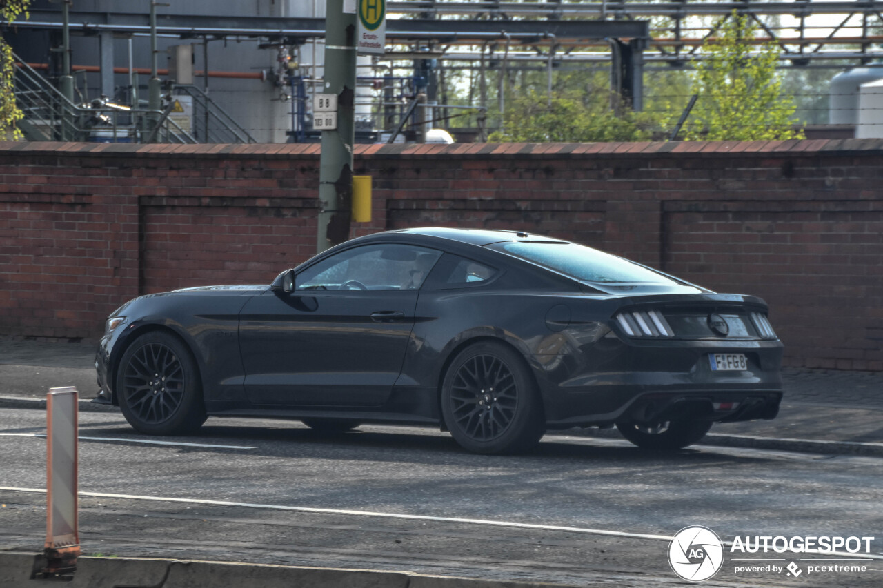 Ford Mustang GT 2015