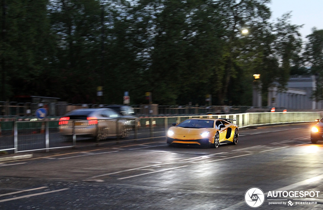 Lamborghini Aventador LP750-4 SuperVeloce