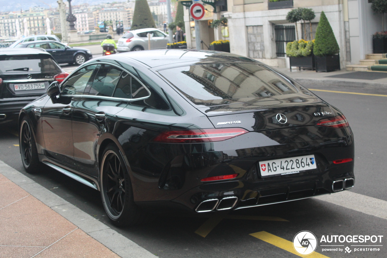 Mercedes-AMG GT 63 S X290