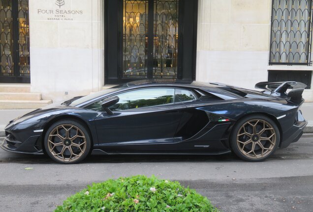 Lamborghini Aventador LP770-4 SVJ