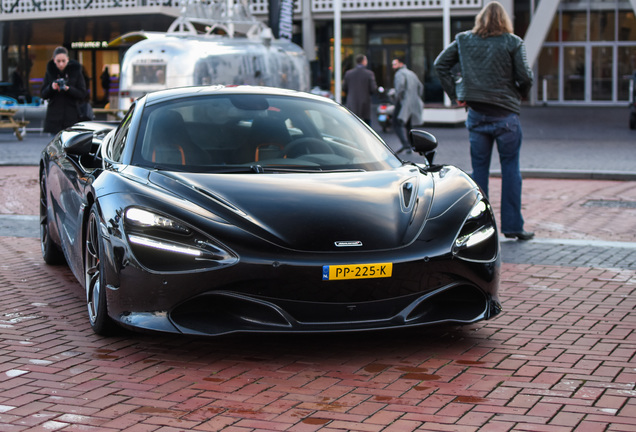 McLaren 720S