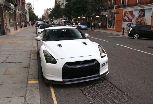 Nissan GT-R R.U.K. Technology