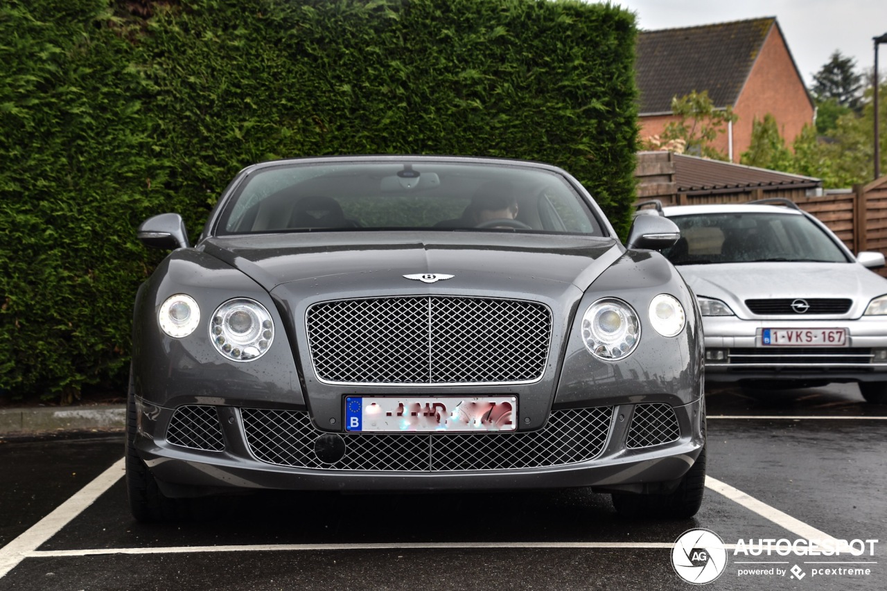 Bentley Continental GTC 2012