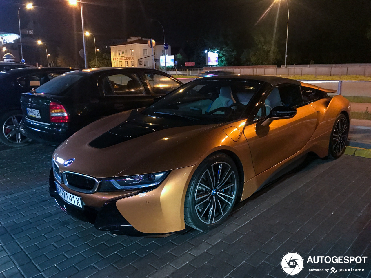 BMW i8 Roadster