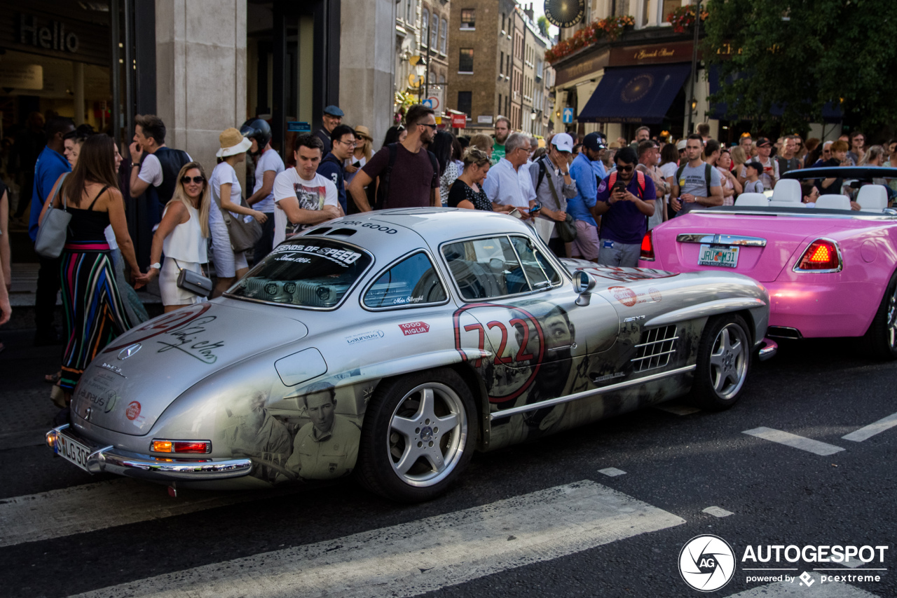 Mercedes-Benz 300 SL Gullwing V8 AMG