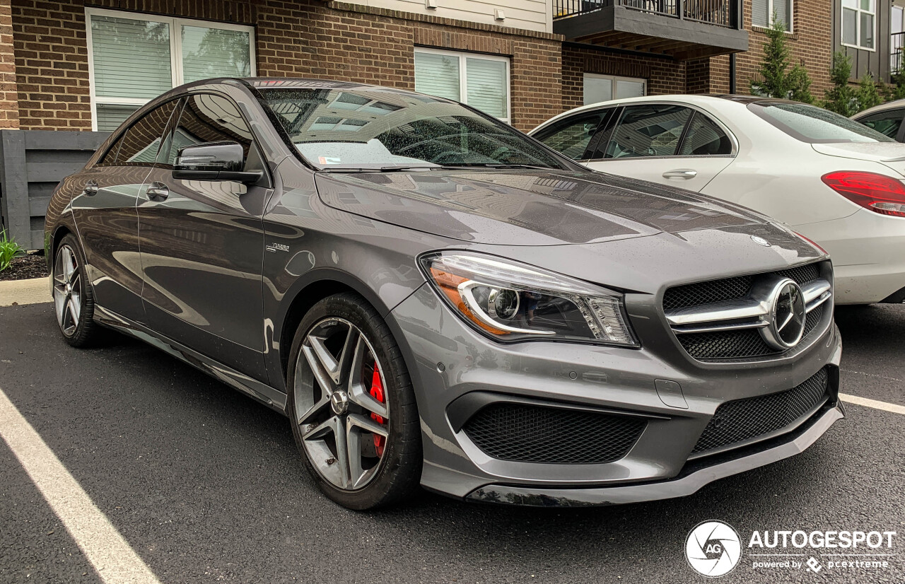 Mercedes-Benz CLA 45 AMG C117