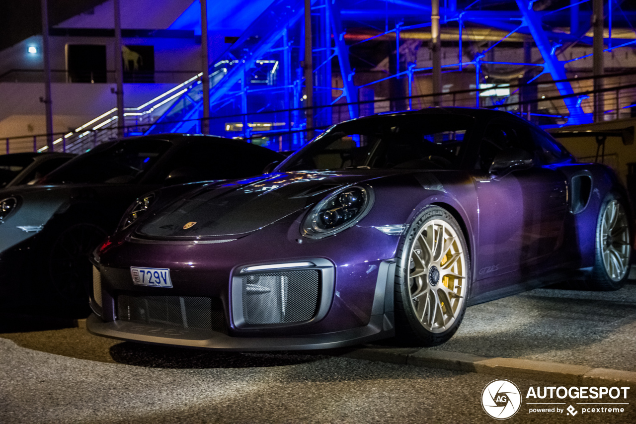 Porsche 991 GT2 RS Weissach Package