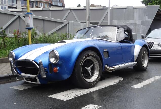 AC Cobra 427