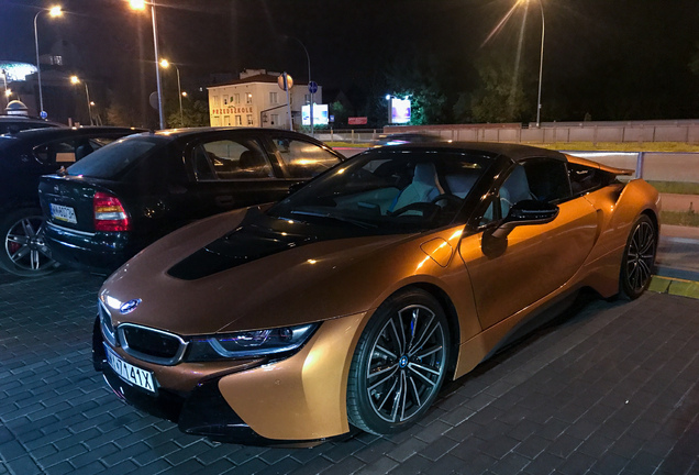 BMW i8 Roadster