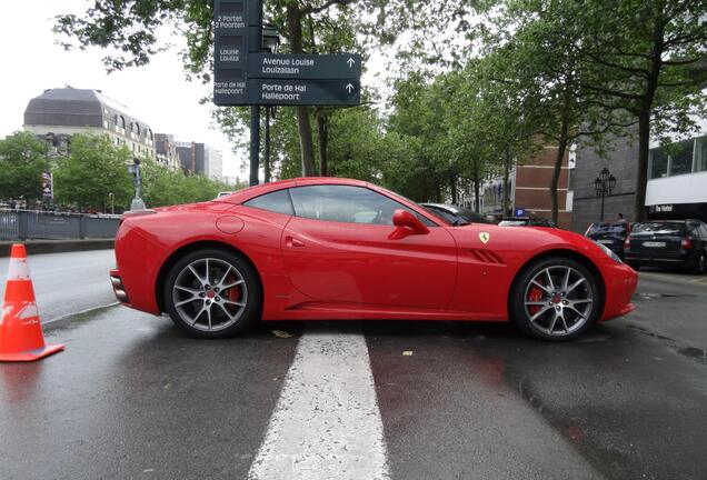 Ferrari California