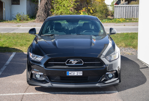 Ford Mustang GT 2015