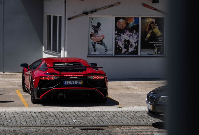 Lamborghini Aventador LP750-4 SuperVeloce