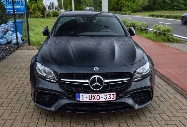 Mercedes-AMG E 63 S W213 Edition 1