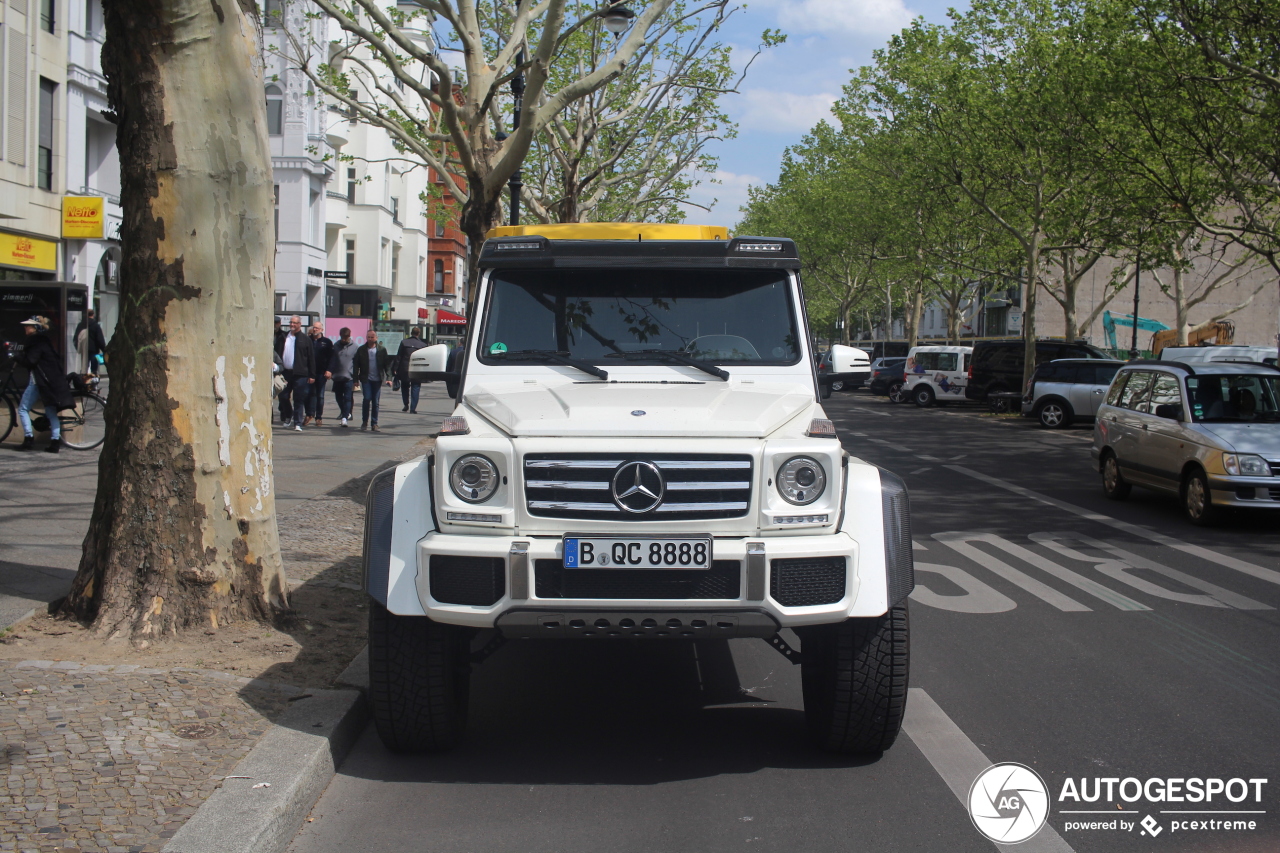 Mercedes-Benz G 500 4X4²