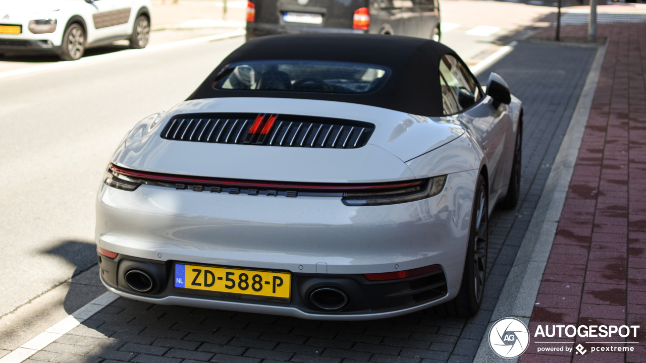 Porsche 992 Carrera 4S Cabriolet