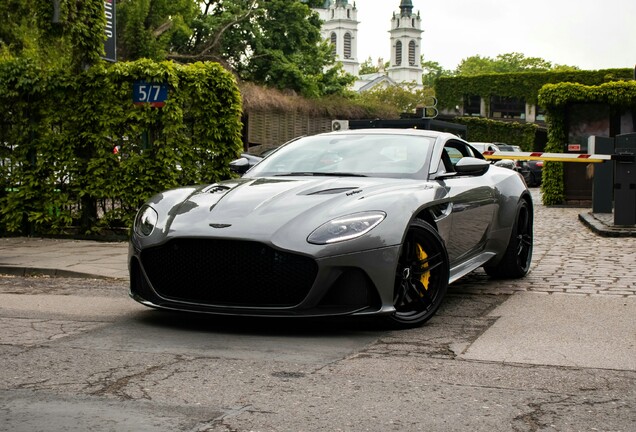 Aston Martin DBS Superleggera