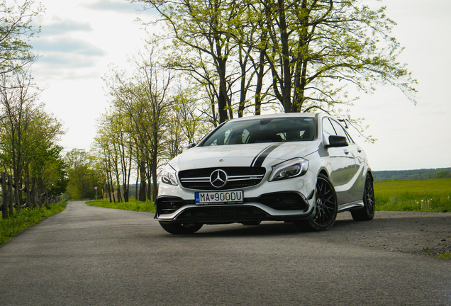 Mercedes-AMG A 45 W176 2015