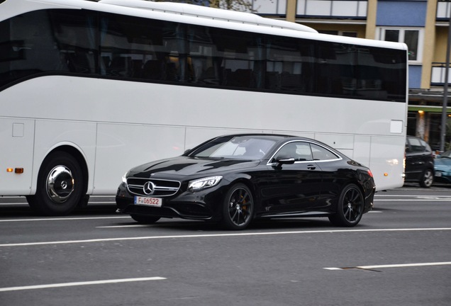 Mercedes-AMG S 63 Coupé C217