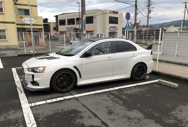 Mitsubishi Lancer Evolution X MR