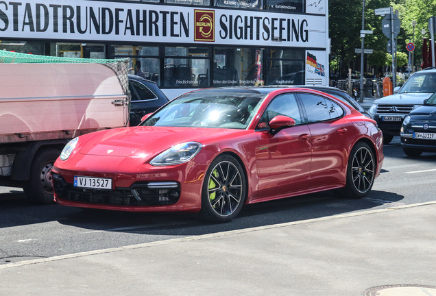 Porsche 971 Panamera Turbo S E-Hybrid