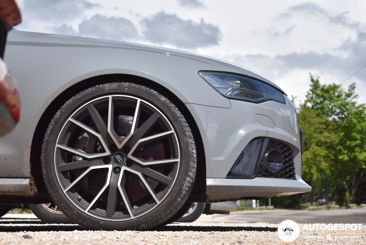 Audi RS6 Avant C7 2015