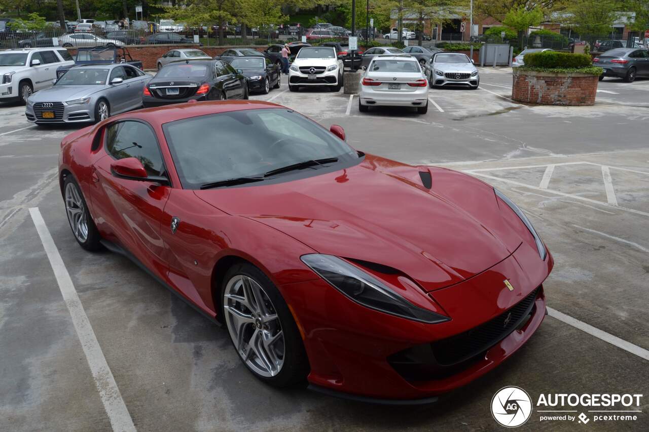 Ferrari 812 Superfast