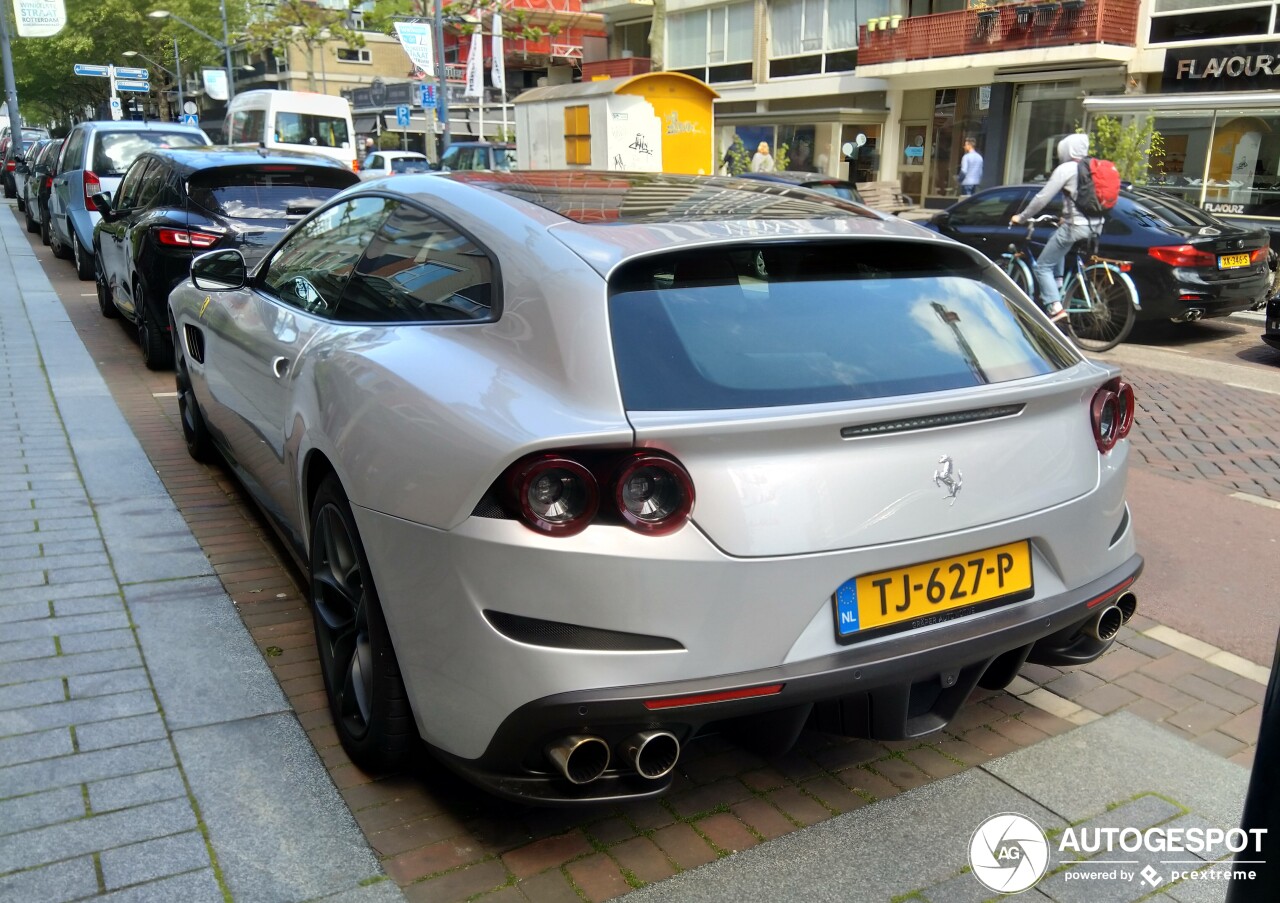 Ferrari GTC4Lusso T