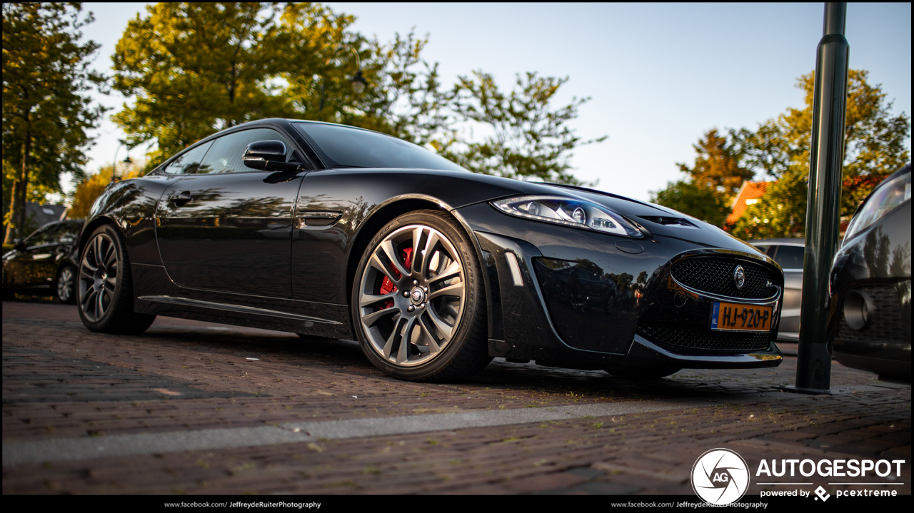 Jaguar XKR-S 2012