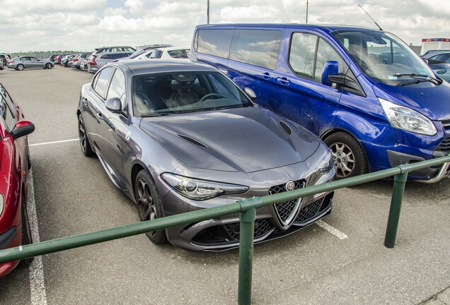 Alfa Romeo Giulia Quadrifoglio