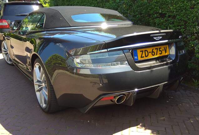 Aston Martin DBS Volante