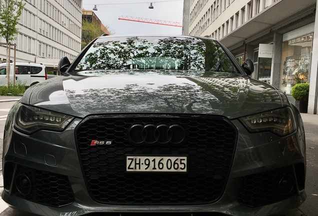 Audi RS6 Avant C7