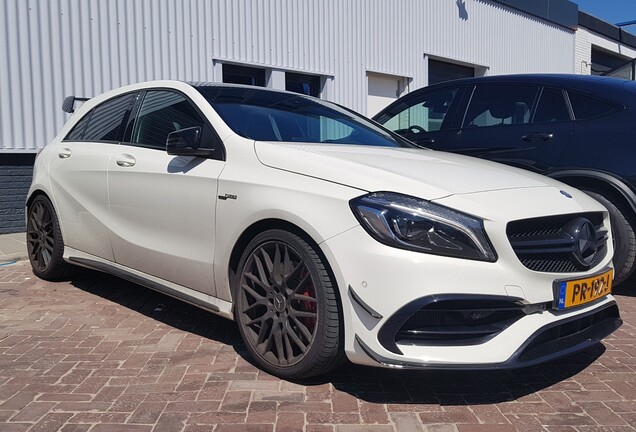 Mercedes-AMG A 45 W176 2015