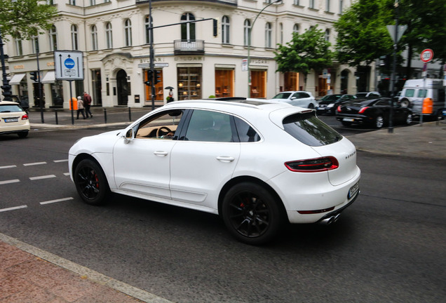 Porsche 95B Macan Turbo MkI