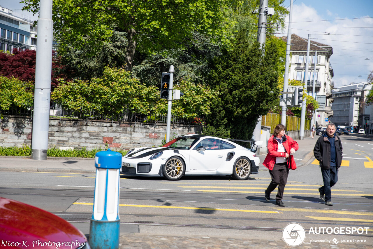 Porsche 991 GT2 RS Weissach Package